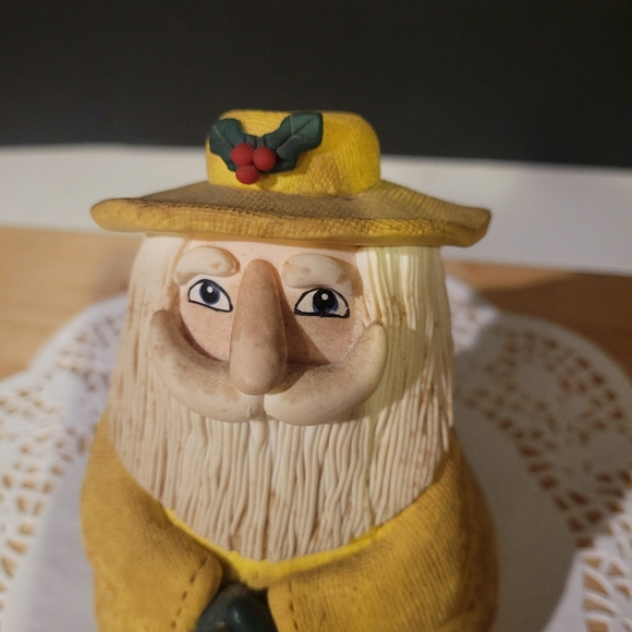 Vintage Sea Captain Fisherman Figurine Holiday Touch - Picture 2 of 7